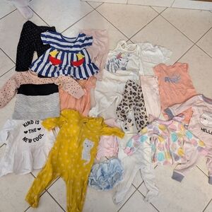 40 Piece Girls Bundle Of Clothing Size 0-12 Months